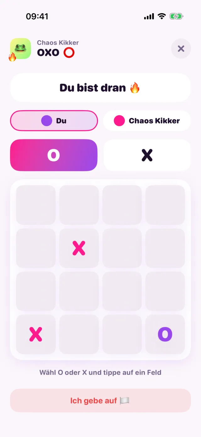 OXO in porpor, mitten im Spiel.